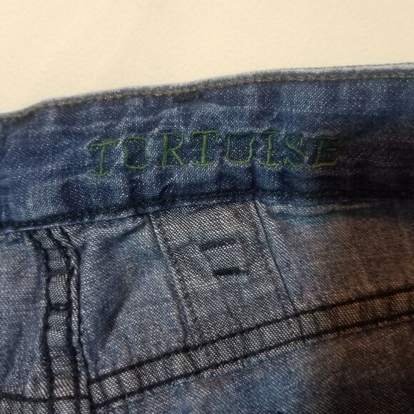 Tortoise Wide Leg Distressed Frayed Hem Jeans Size 25 - Picture 6 of 6